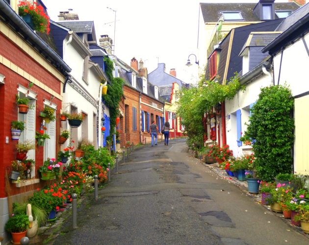 Streets of Saint Valery