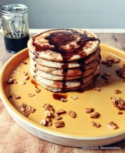 Healthy Pancakes with Oats and Banana